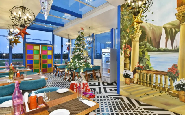 Hotel Infa