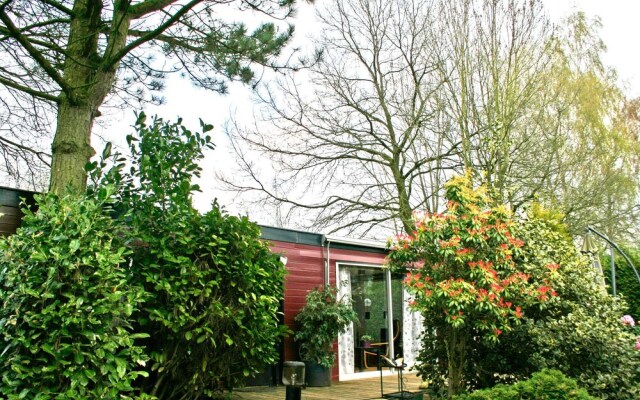 Tidy Chalet With gas Fireplace, in the Achterhoek