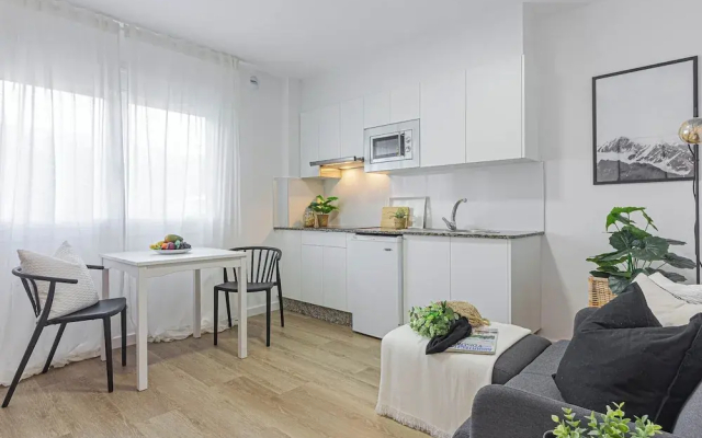 Apartamentos Terreo 10-12