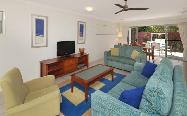 Coolum Villas