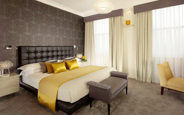 Taj 51 Buckingham Gate, Suites and Residences