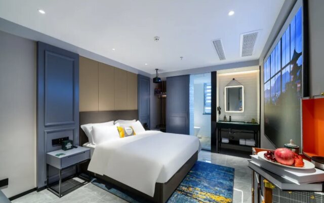 Premier City Comfort Hotel (Suizhou Wuyue Plaza)