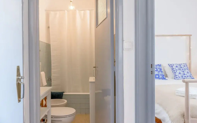 Renovated Sunny Apartment with Balcony, By TimeCooler