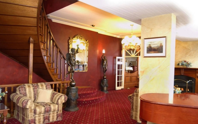 Mountain Heritage Hotel