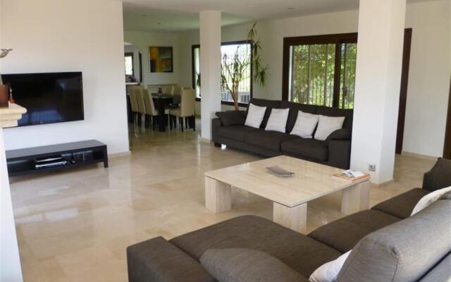 Great Villa Very Close to Best Beach