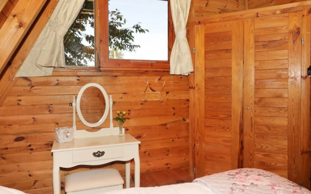 Apple Tree Lodge