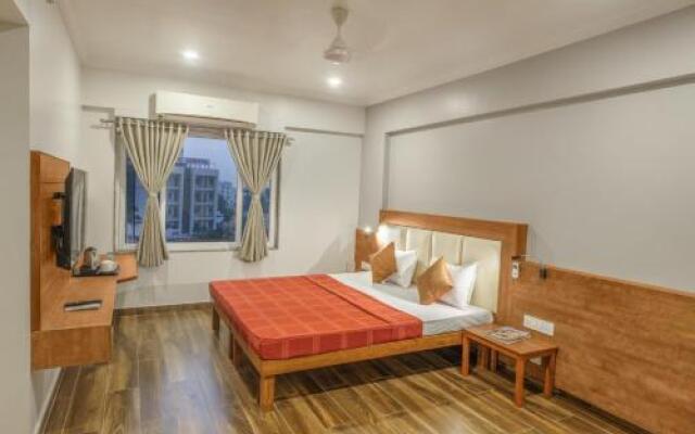 Hotel Opal