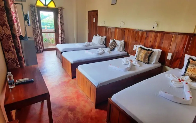 Rumaisa Hotel
