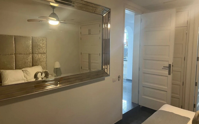 Luxury 4 bedroom villa with jacuzzi