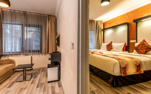 The Legend Platine Suite