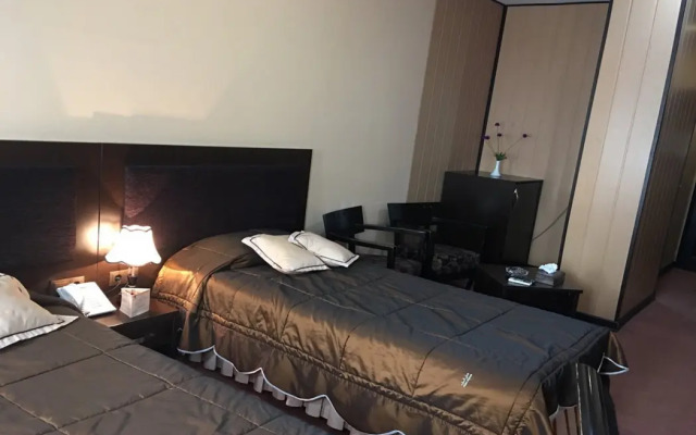 Asareh Hotel