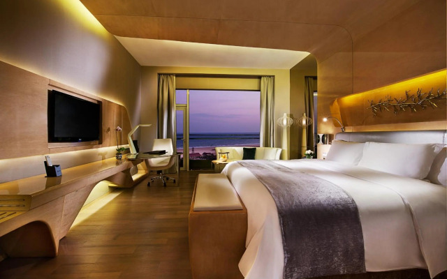 Wyndham Grand Qingdao