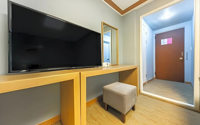 Prime Tourist Hotel