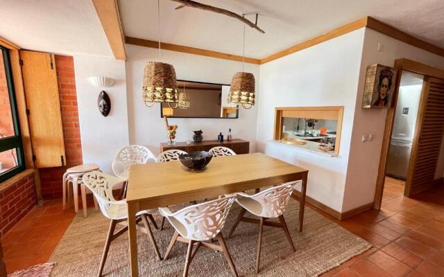 California Beach Apartment by Trip2Portugal