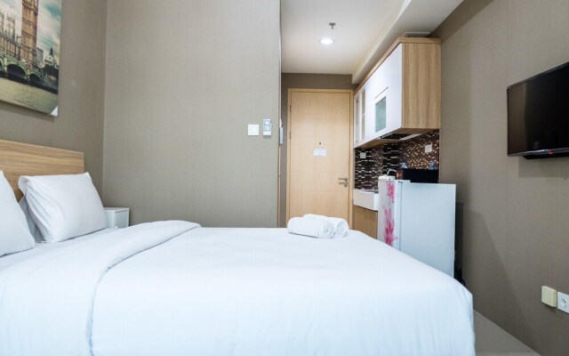 Tree Park Studio Apartment near ICE BSD By Travelio