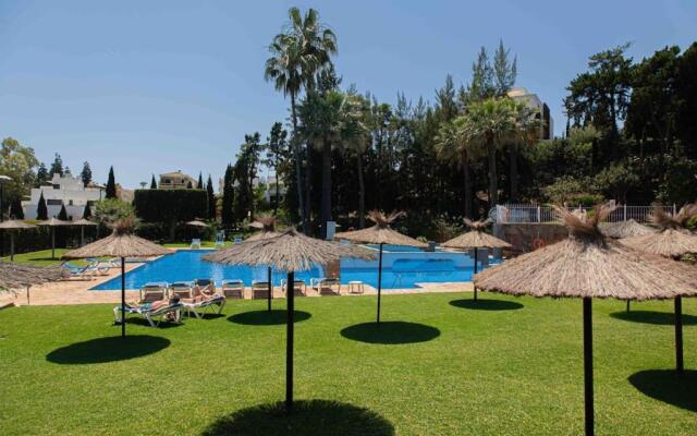 Awesome Apartment In GOLDEN MILE/2BED/Señorio Marb