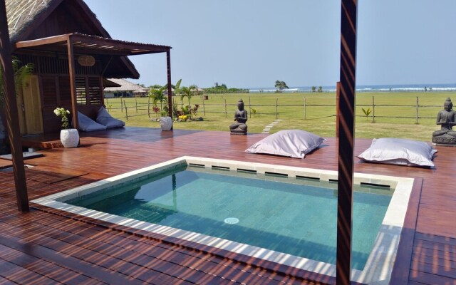 Naia Villas and Bungalows Sumbawa