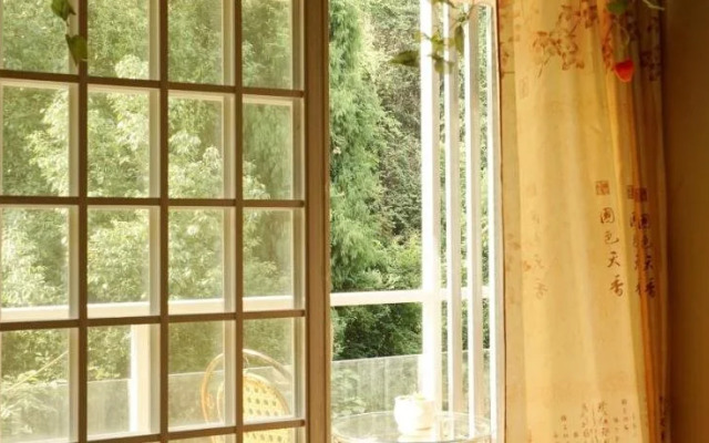 Good Friends Youth Hostel