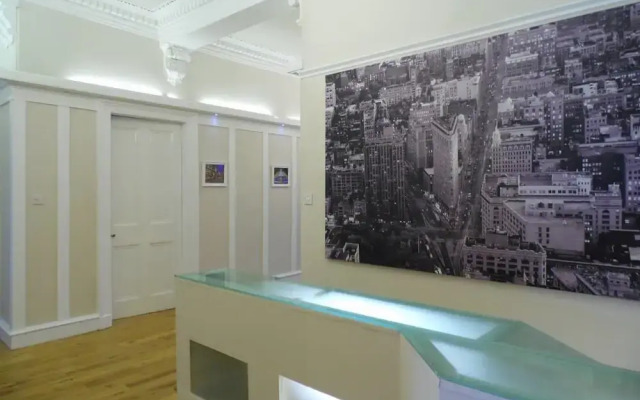 Spacious and Quiet Flat in the Heart of Finnieston