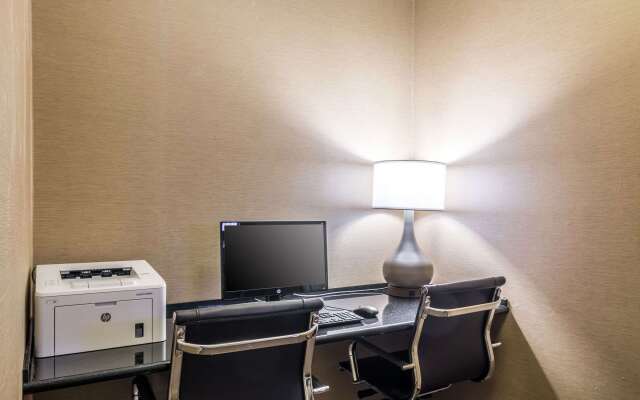 Comfort Inn & Suites - Hannibal