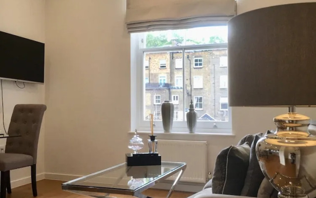 Spacious 1 Bed Serviced Apartment In Kensington
