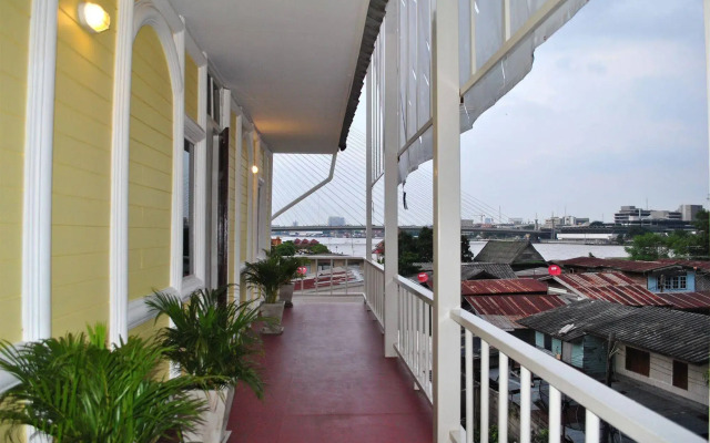 Rachakarun Park Resident