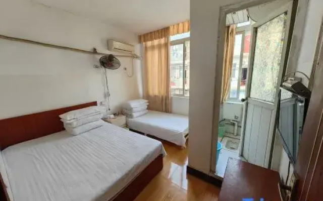 Yanfeng Hostel