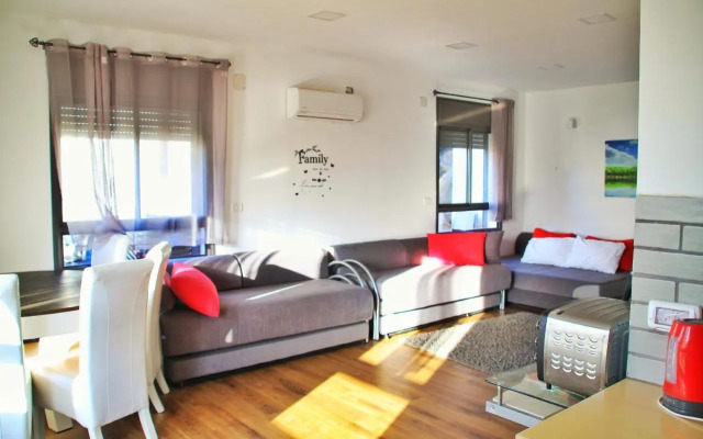 Suite Golan