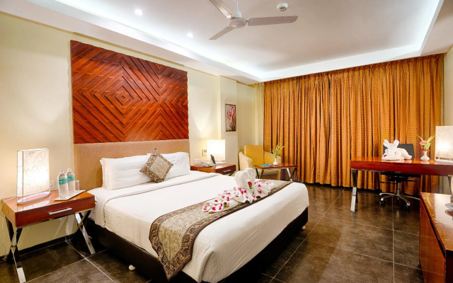 Hotel Grand Serenaa – Guest Rooms – Manjakuppam