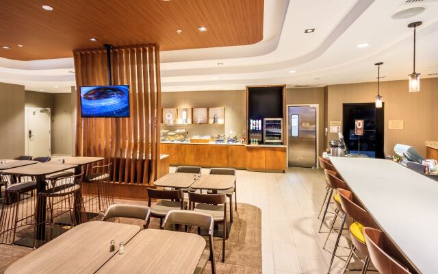 SpringHill Suites by Marriott The Dunes On Monterey Bay