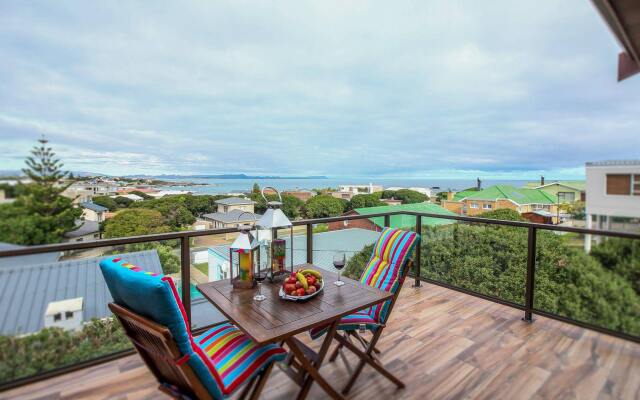 White Shark Guest House