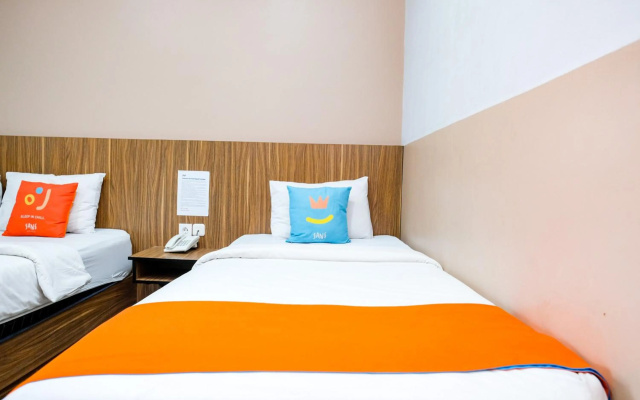 Sans Hotel Rajawali Surabaya