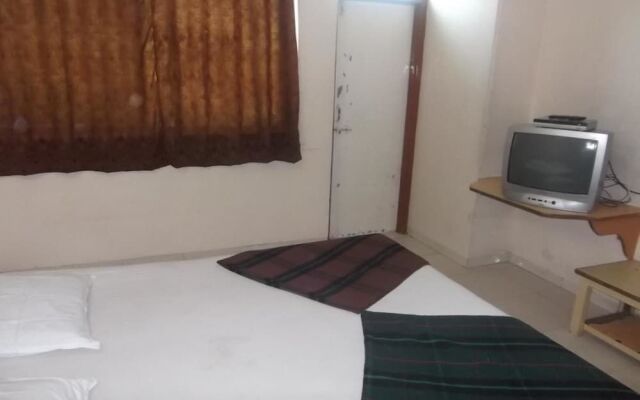 Hotel Sahyadhri