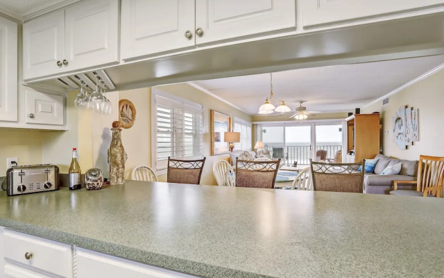 Ocean and Amelia Island View Condo with Oceanside Pool Access by RedAwning