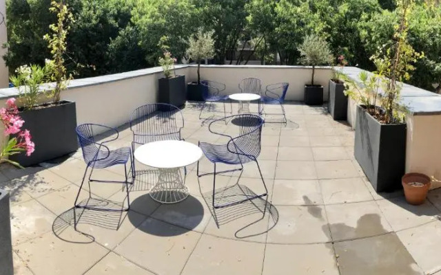 The People - Marseille - Hostel