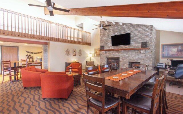 Americinn St Cloud