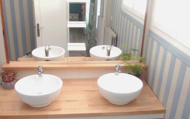 Les Berges de L'estournel