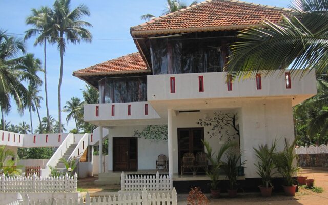 M R Beach & Cottages