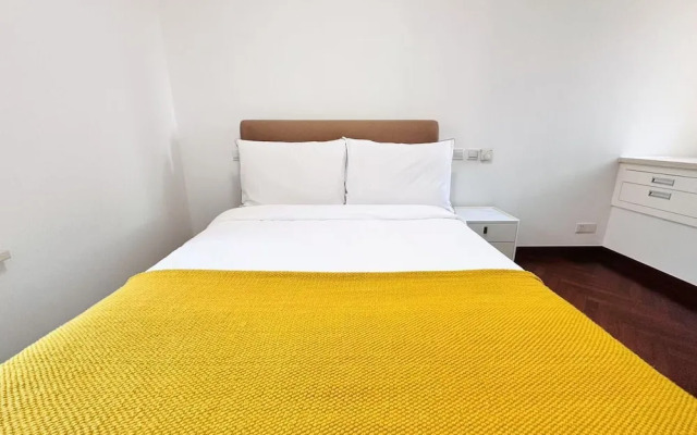 Tyms 2BR with Kitchen 5min to Metro