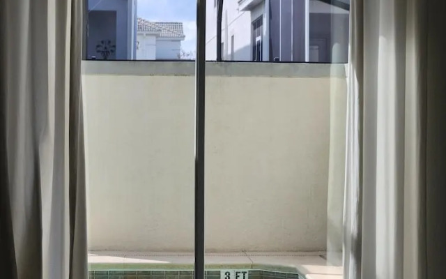 1556 PD - Poolside Bliss: Enchanted 4BR Townhome