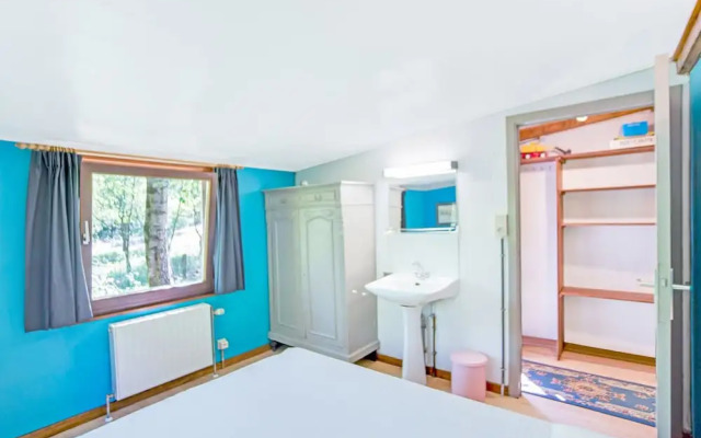 Cozy Chalet in Trois Ponts near Forest