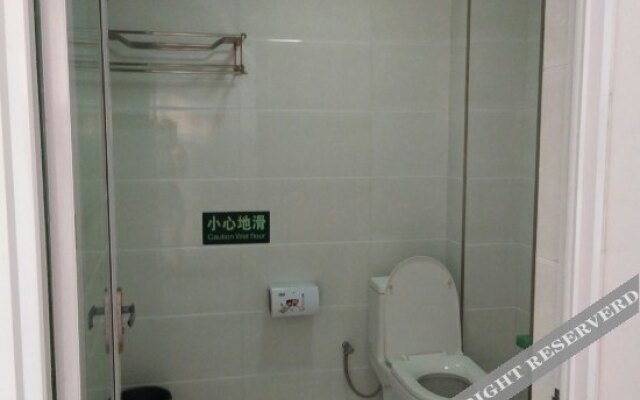 Yingtan Longhushan Sunshine Hostel
