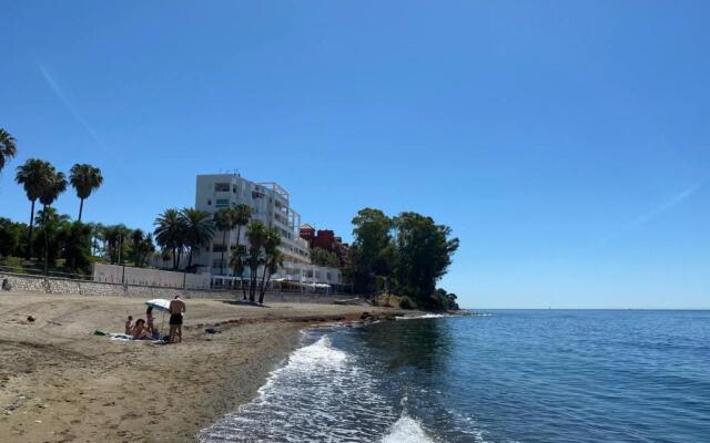 Estepona Seaview Apartment SELETUR