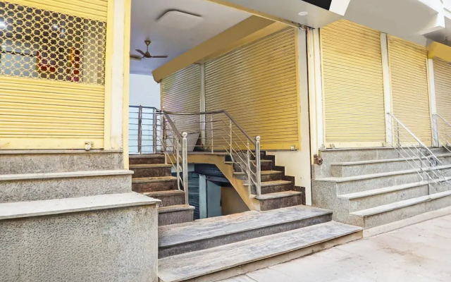 Super Townhouse Ghunghrani Street Godowlia