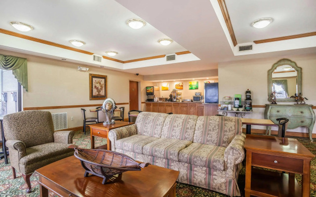Tahlequah Inn