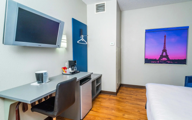 Studio Z, an Ascend Collection Hotel