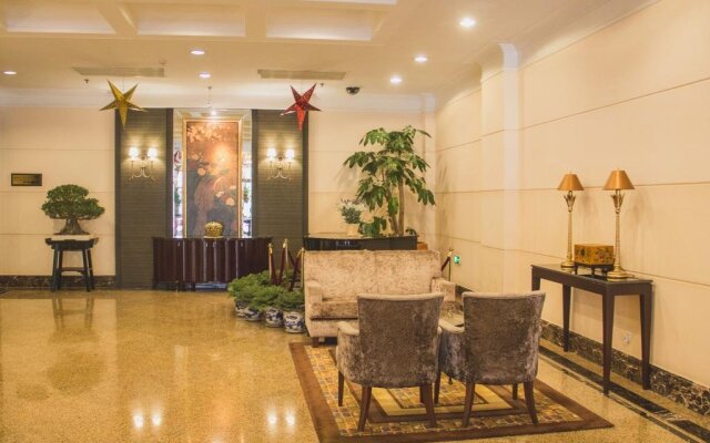 Rong Qiao Hotel
