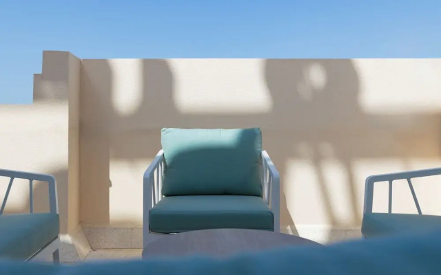 Muscat Hills Hotel
