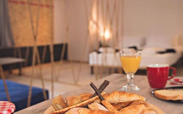 Piraeus Premium Suites