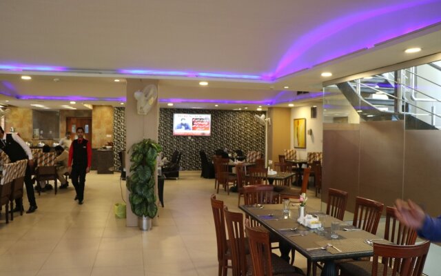Hotel Royal